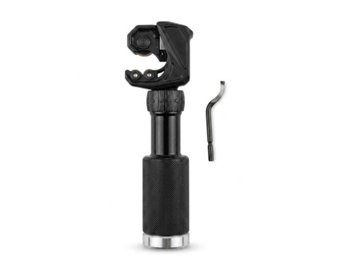 SPRING-LOADED MINI PIPE CUTTER W HANDLE AND SCRAPER (2-22MM)