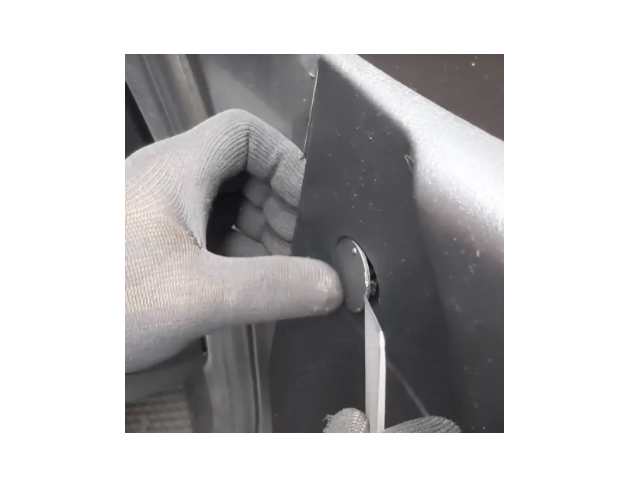 DOUBLE - SIDED TRIM REMOVAL PRY BAR