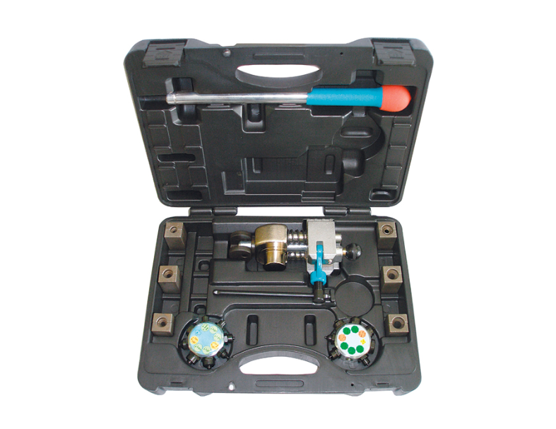DOUBLE FLARING TOOL SET DIAMETER OF OF 1/4", 3/16" (4.75 MM), 3/8", 5/16" (8 MM), 6 MM AND 10 MM 