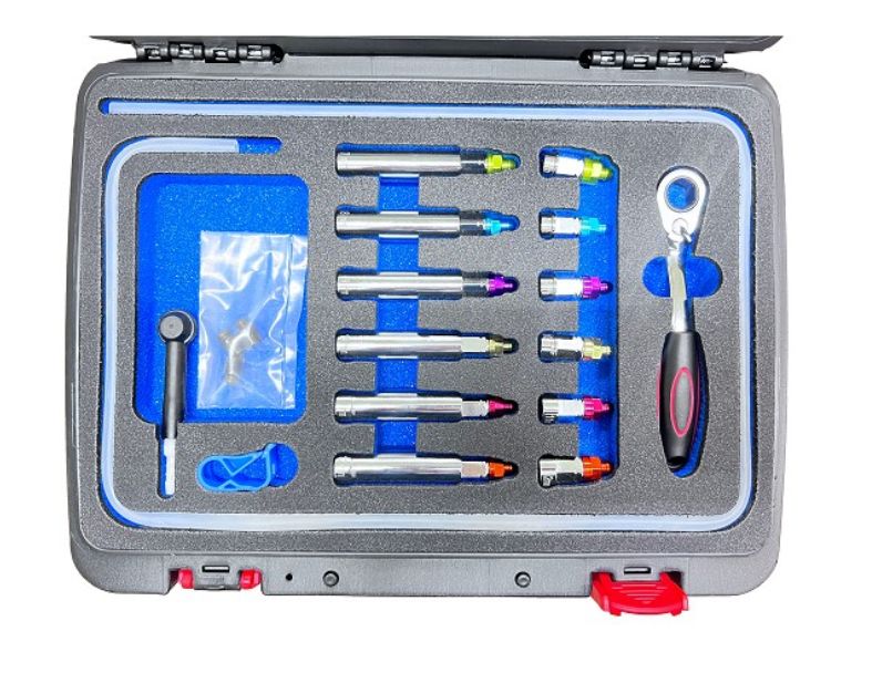 12PCS REPLACEABLE SIZE BRAKE BLEEDER WRENCH W / CHECK VALVE SET