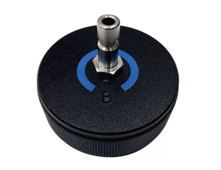 COMMERCIAL VEHICLE USE COOLING SYSTEM ADAPTER FOR RENAULT AND VOLVO TRUCKS