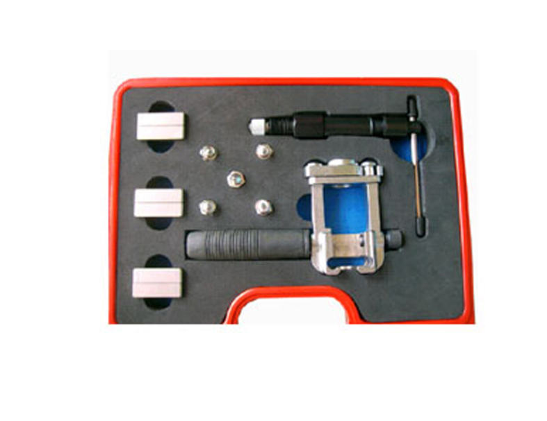 BRAKE PIPE FLARING TOOL 4.75 / 5 / 6 MM (ON CAR) 