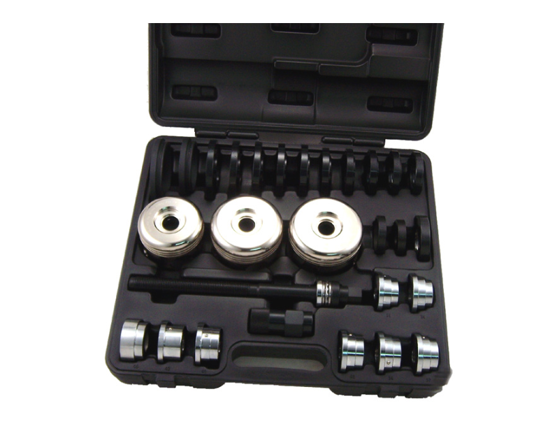 WHEEL BEARING EXTRACTOR